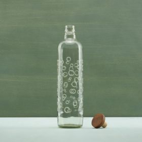 Bubbles Glass Water Bottle With Wooden Stopper-750 Ml